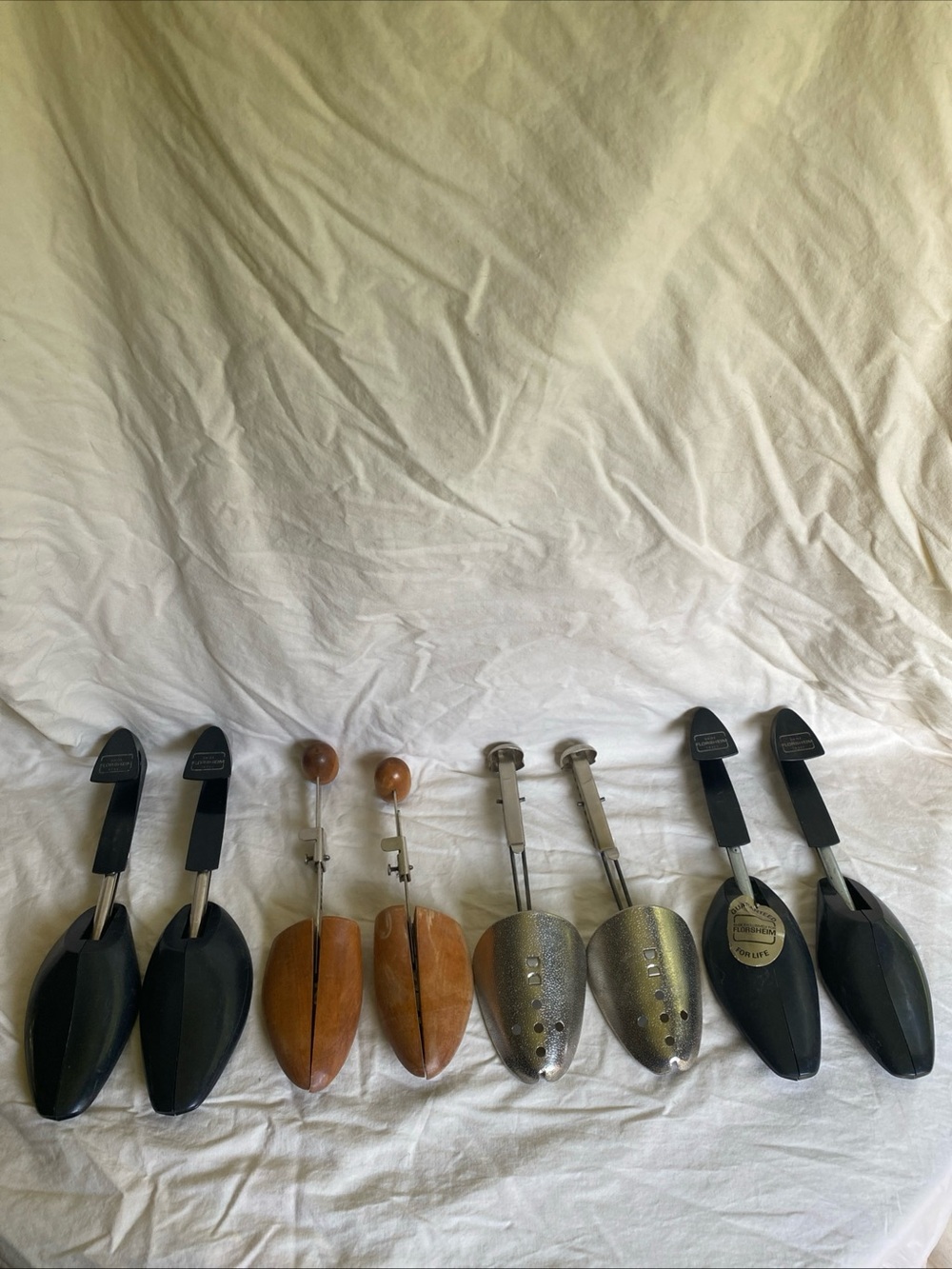 Vintage Shoe Stretcher Lot of 4 Pairs ~Various Sizes & Materials